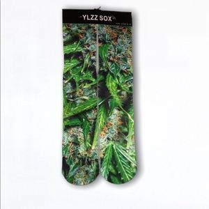 Weed Plant Printed Socks